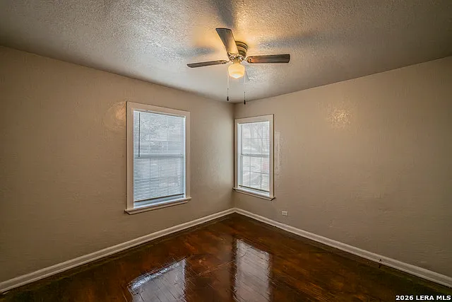 207 Bradford Ave #1 — Photo 12