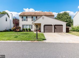 307 Mockingbird Ln, Logan Township, NJ 08085