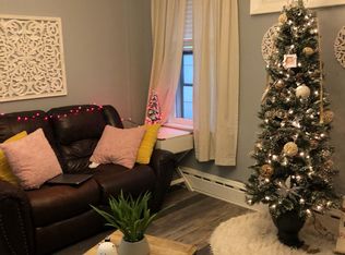 131 W 45th St FLOOR 2, Bayonne, NJ 07002