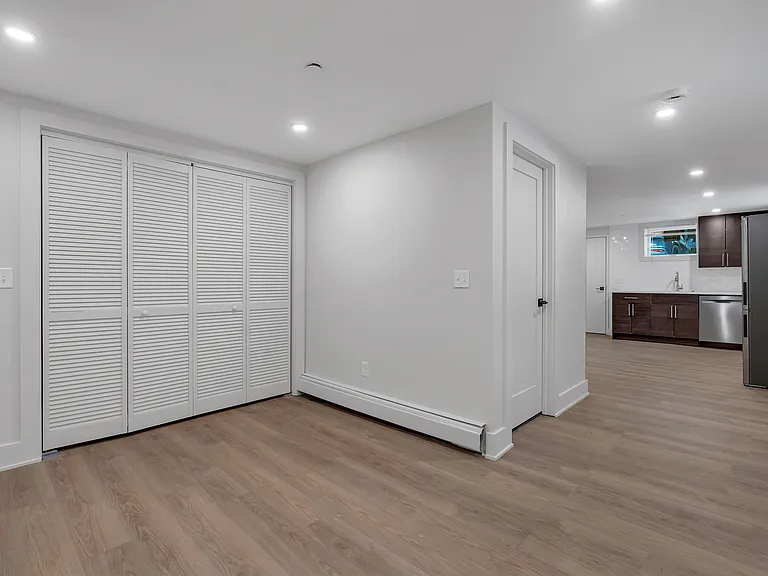 182 Waterman St #B1 — Photo 6