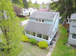 24 Birch Hills Dr, Rochester, NY 14622