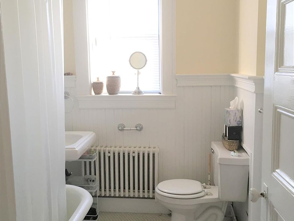 2nd image of 84 Prescott St #42M