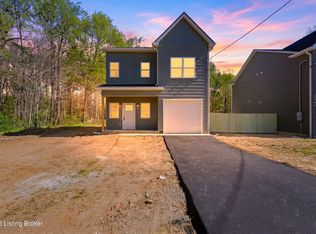 6592 Sylvania 6 Rd, Louisville, KY
