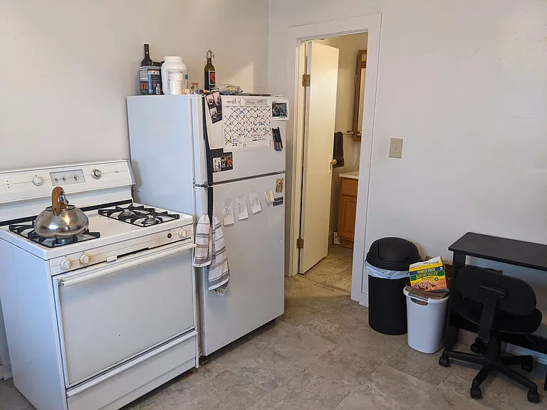 1649 N Jackson St — Photo 17