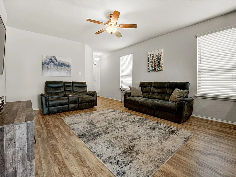 213 Ibis Falls Loop — Photo 5