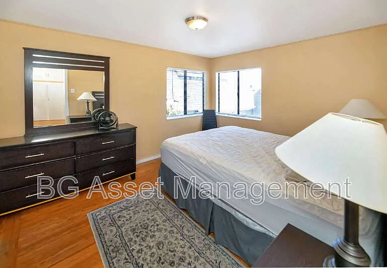 6606 Aqua Vista Ct — Photo 15