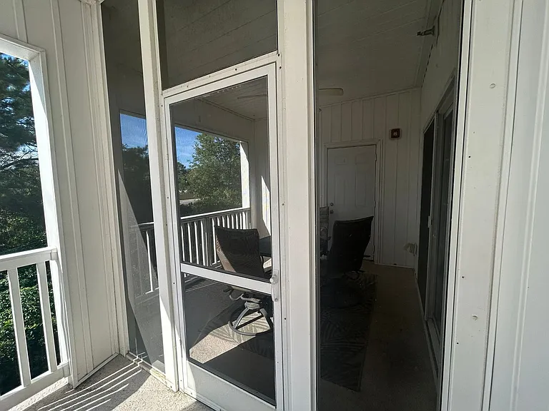 300 Gateway Dr — Photo 58