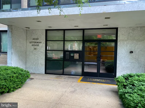 2030 F St NW APT 108, Washington, DC 20006