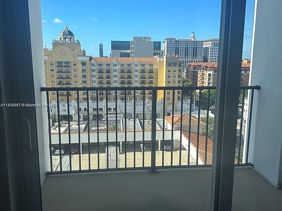 5th image of 10 Aragon Ave Suite 1001