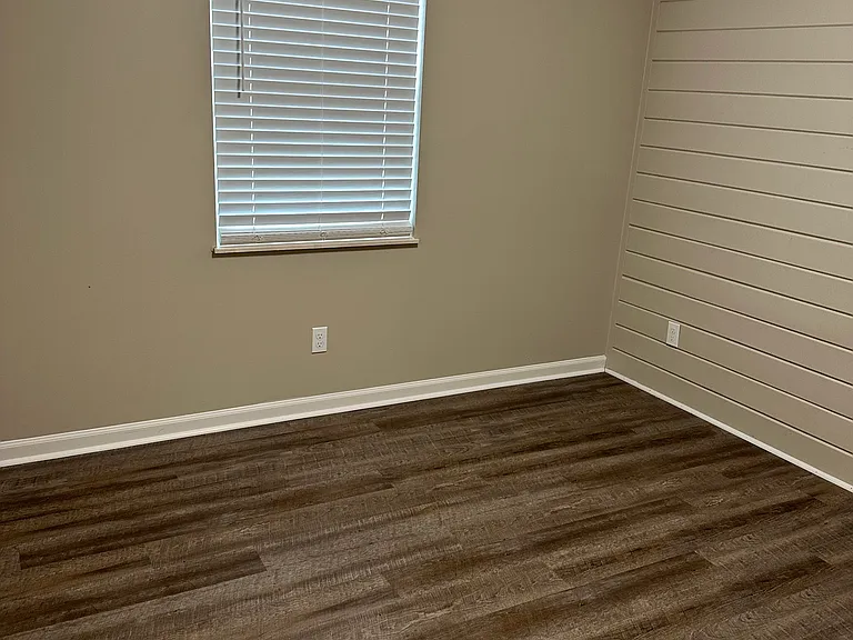 2213 Douglas Dam Rd #2 — Photo 8