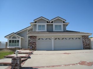 216 Clearwood Ave, Riverside, CA 92506