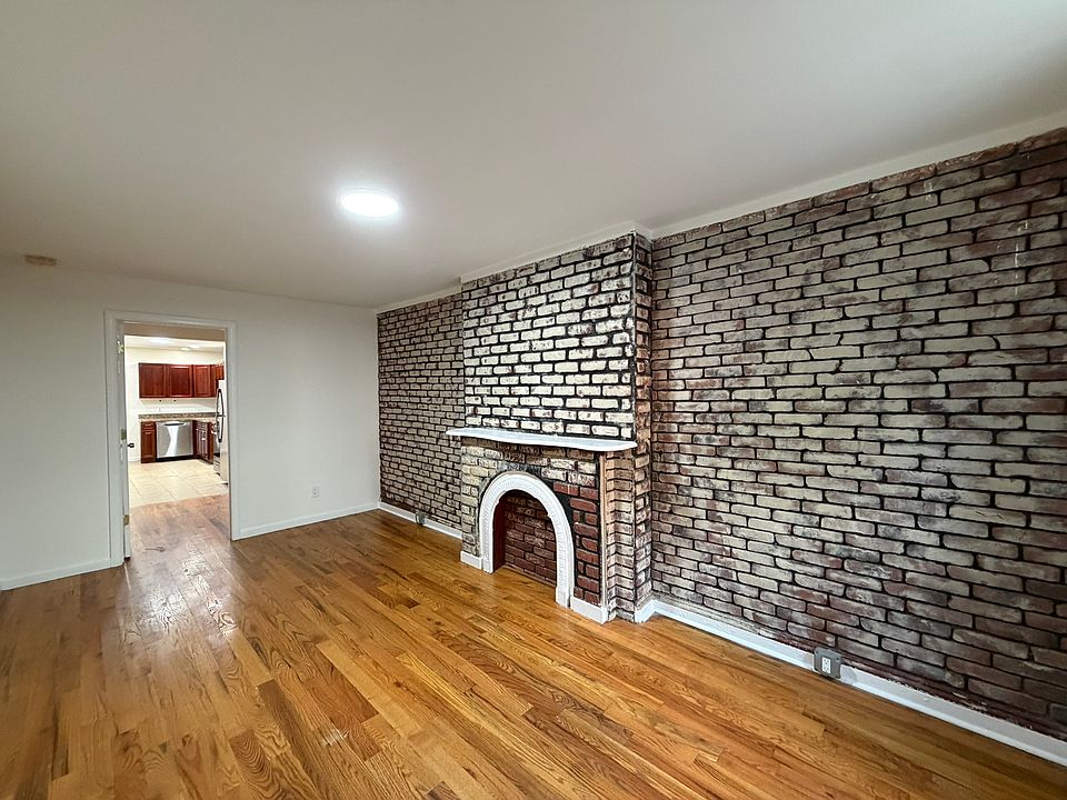 1st image of 414 E 118th St #1