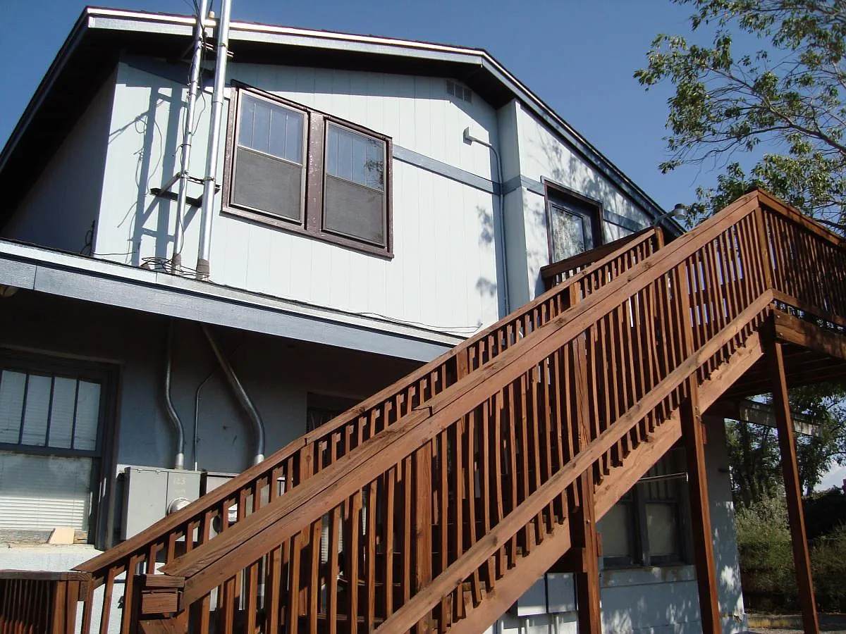 2 bed, 800 sqft, $1,400 — Photo 2