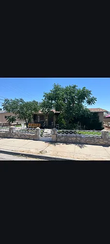 7404 Sequoia Way Photo 1