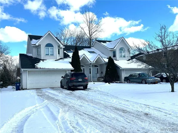 79-81 Denrose Dr, Buffalo, NY 14228