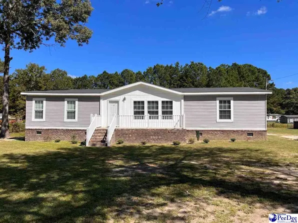 1149 Landing Rd, Manning, SC 29102