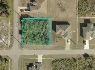 2006 W 15th St, Lehigh Acres, FL 33972