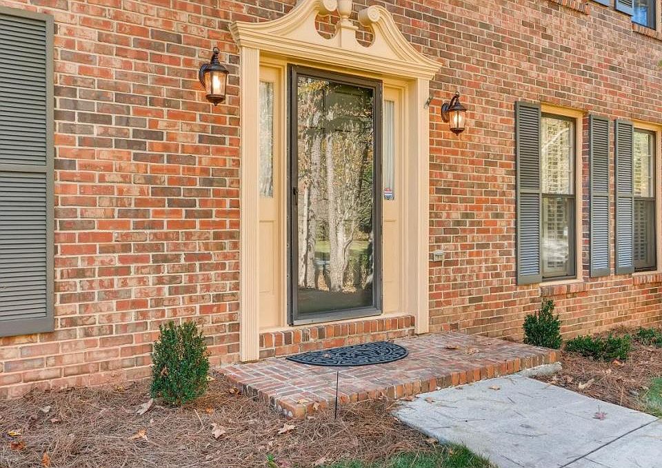 3898 Allenhurst Dr, Norcross, GA 30092 Zillow