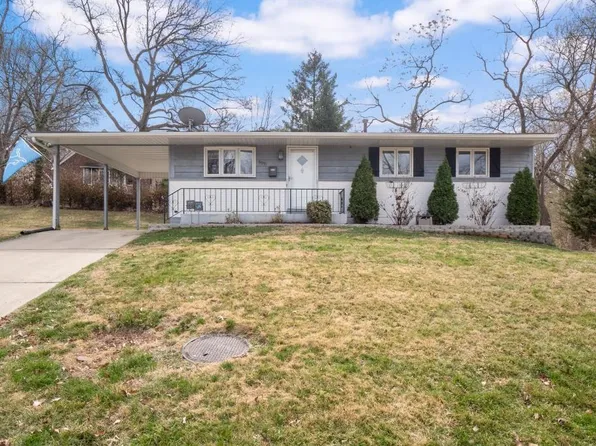 608 Barbara Jean Ct, Saint Louis, MO 63119