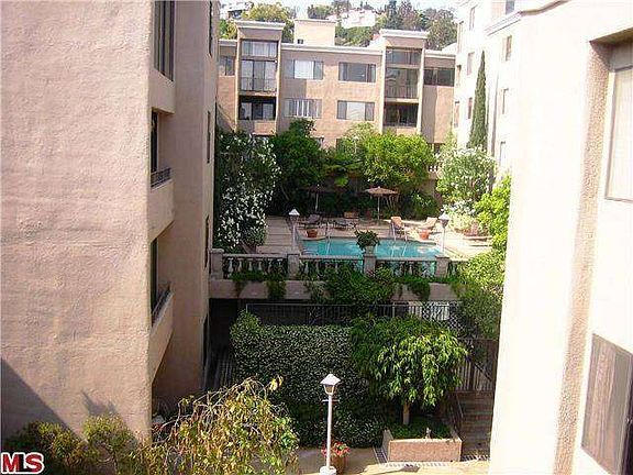 4th image of 8455 Fountain Ave Unit 625