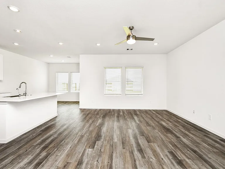 27607 Hudson Sands Ln — Photo 9