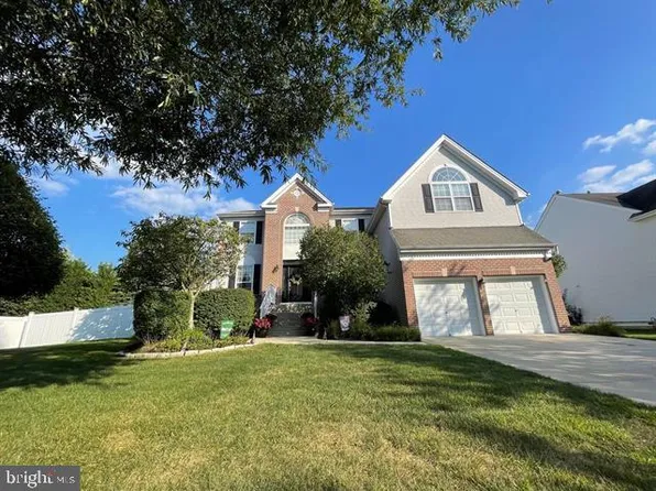 103 Cara Ct, Northfield, NJ 08225