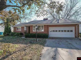 216 8th Ave SE, Waseca, MN 56093