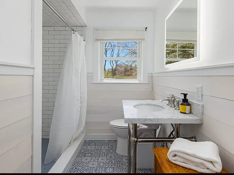 153 Hamilton Ave — Photo 18