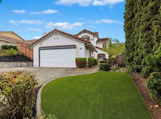 6355 Ridgewood Dr, Castro Valley, CA 94552