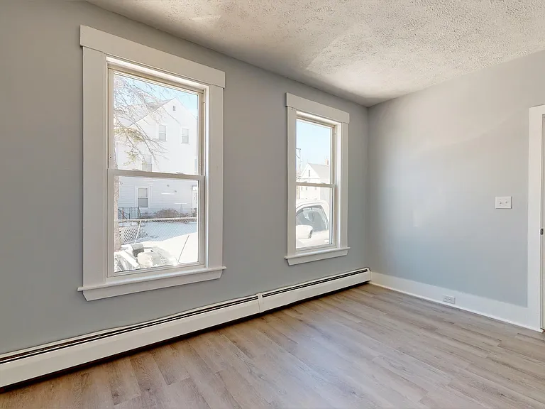 45 Pleasant St #D — Photo 17