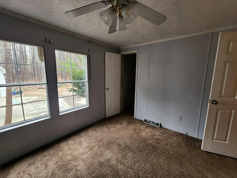 6932 Wade Dr — Photo 4