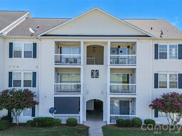 3811 Carl Parmer Dr, Harrisburg, NC 28075