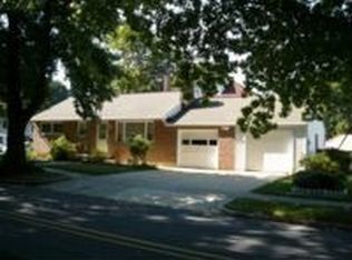 52 Clayton Ave, Wyomissing, PA
