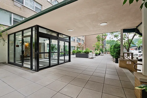 Rented by Douglas Elliman | media 25