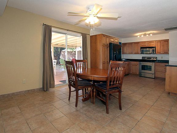 5th image of 3850 W Sunny Hills Pl