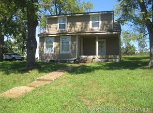 563 Dority Dr, Edwards, MO 65326