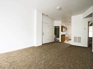 708 S Karlov Ave APT 2, Chicago, IL 60624