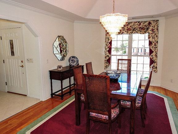4th image of 5200 Belle Mead Dr