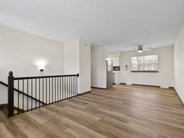 2218 Primrose Dr APT B