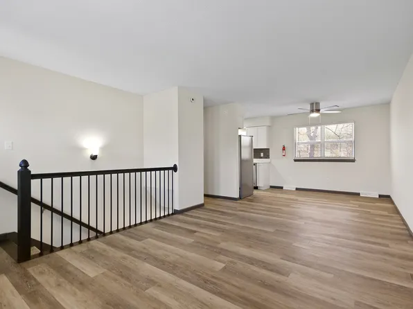 2210 Primrose Dr #B, Columbia, MO 65202