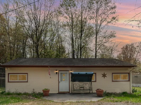 4203 Grant Rd, Beaverton, MI 48612