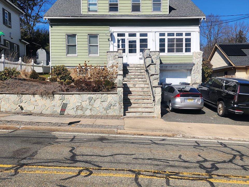1st image of 133 Western Ave