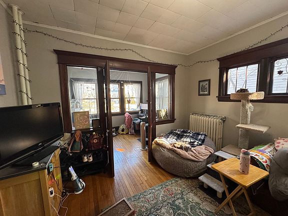 4th image of 790 Dayton Ave Unit 1