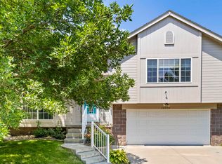 18108 Edna St, Omaha, NE 68136