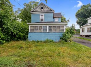 104 W Roswell Ave, Nedrow, NY 13120