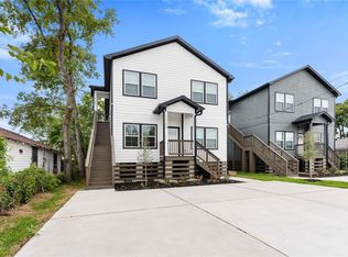 1319 E 35th St #B, Houston, TX 77022