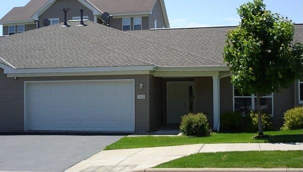 1st image of 962 Bahls Dr