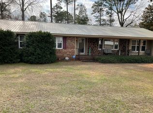 502 Inlet Rd, Eufaula, AL 36027