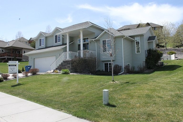 1st image of 5851 Prospect Dr