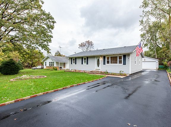 4th image of 10442 W Bairstow Ave